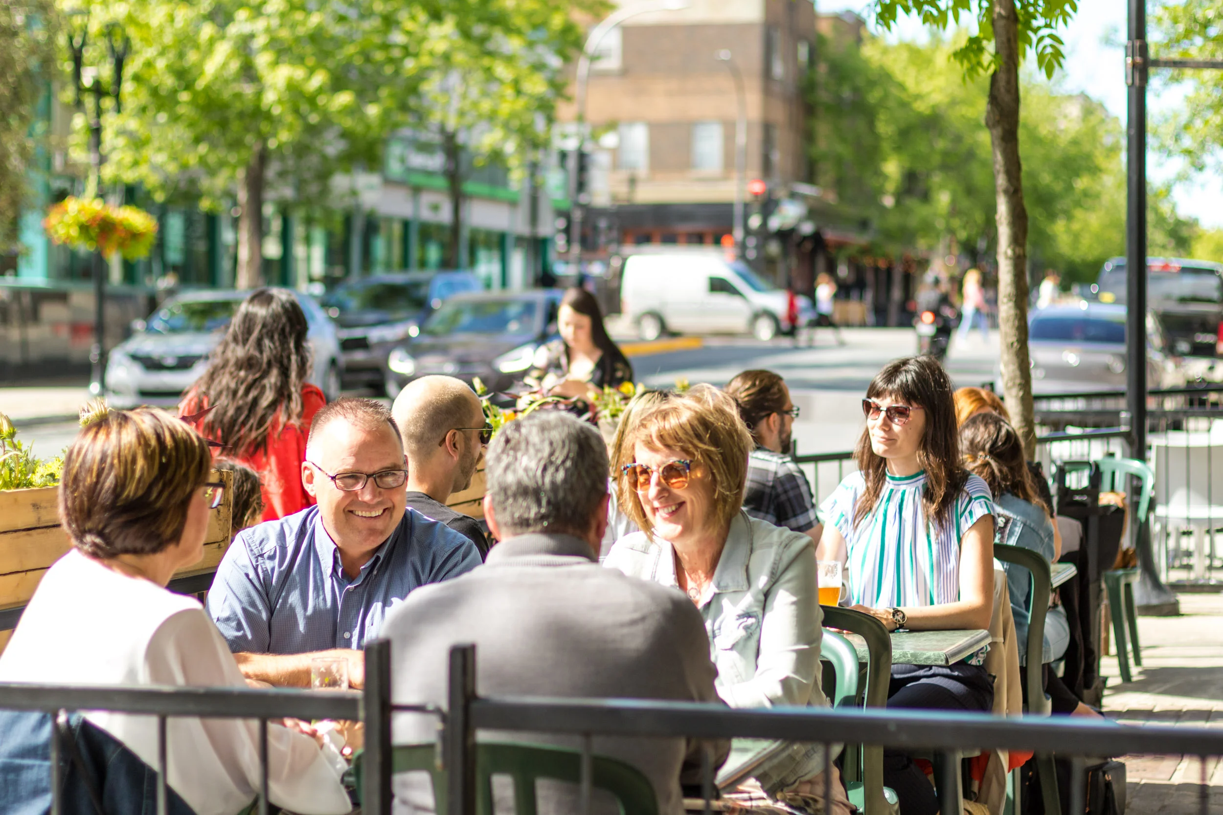 Terrasse au centre-ville de Rouyn-Noranda